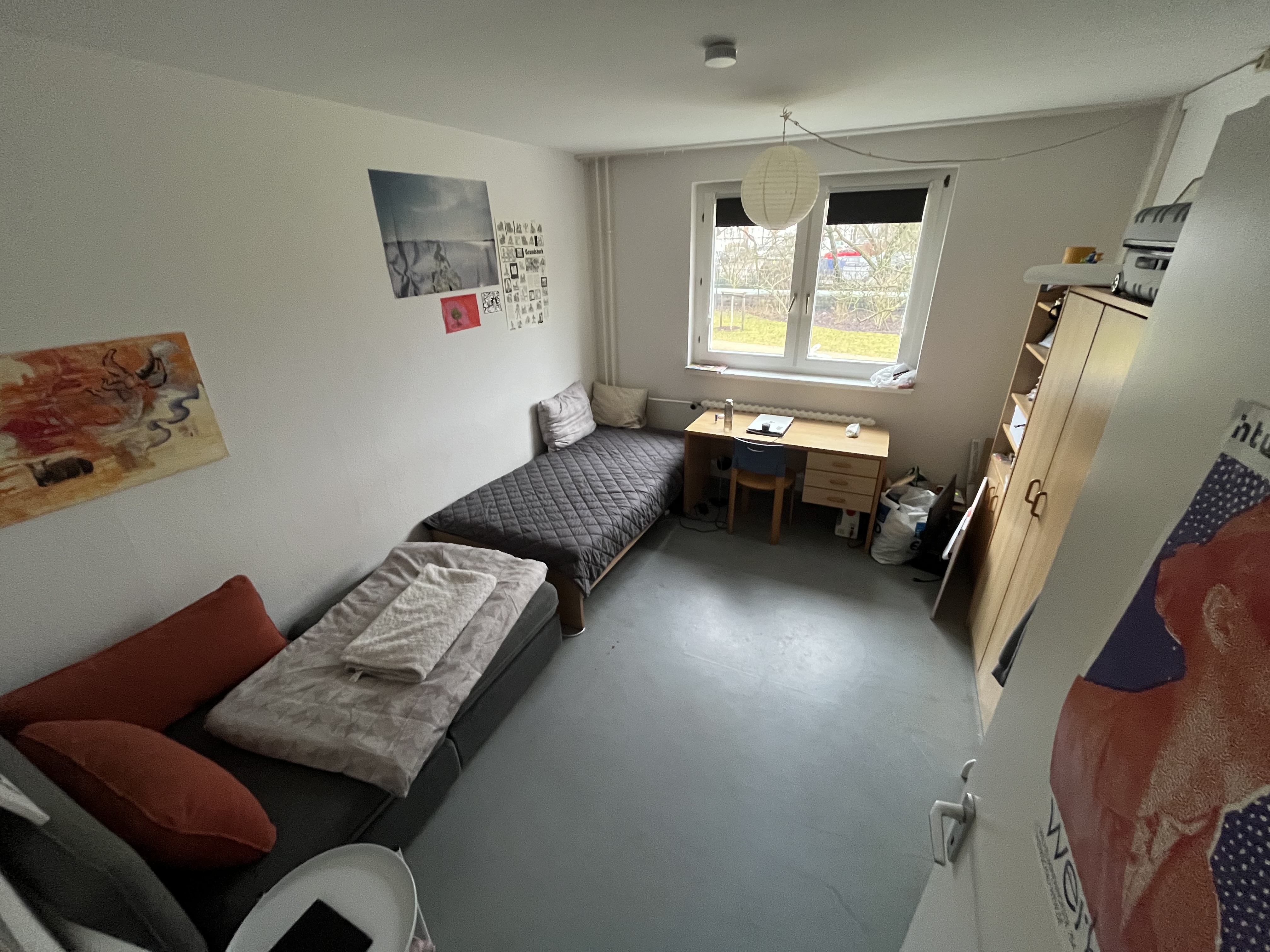 Studio Apartment