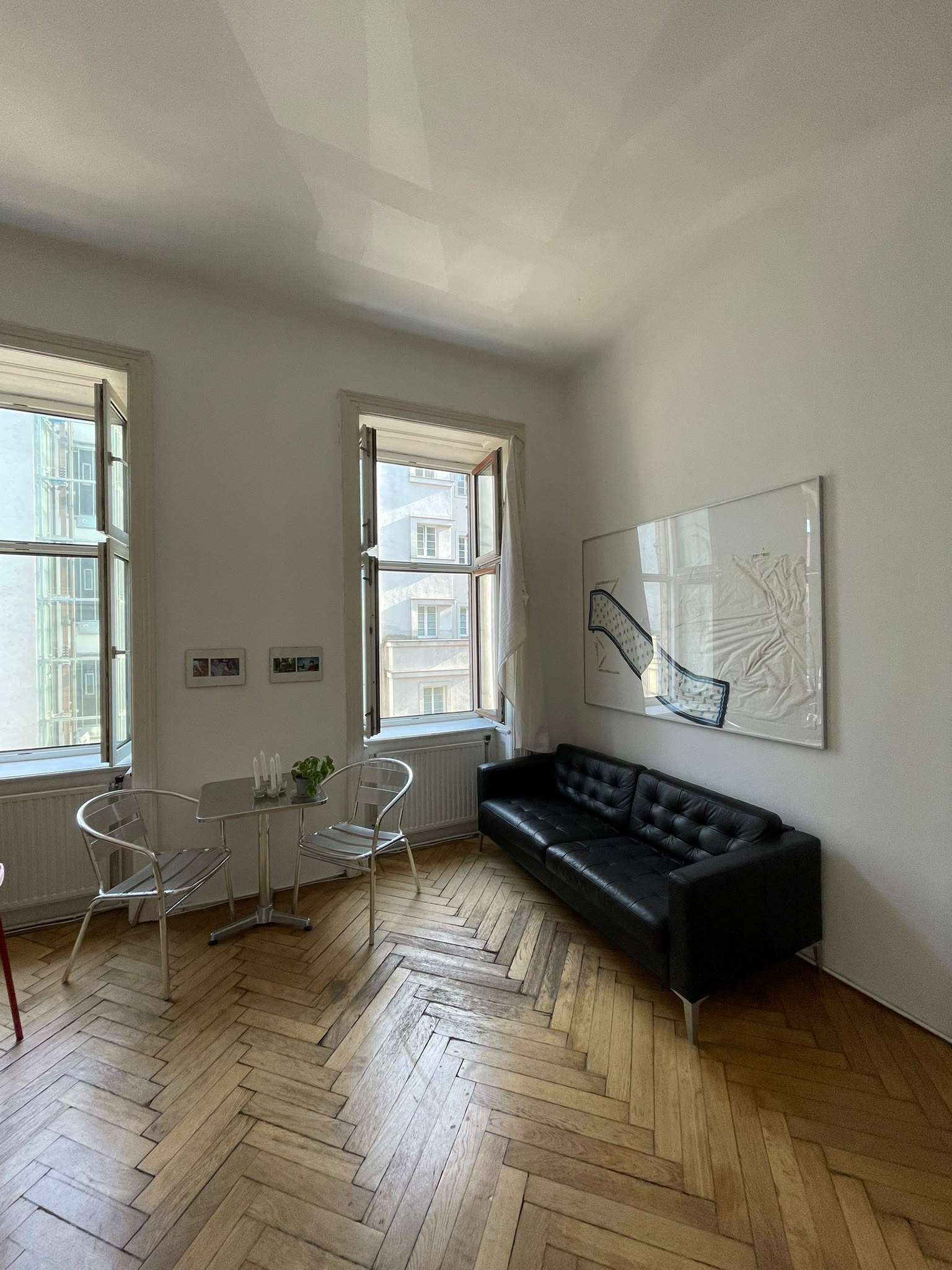 Central Apartment 10 minutes form the University